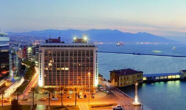 Mövenpick Hotel İzmir